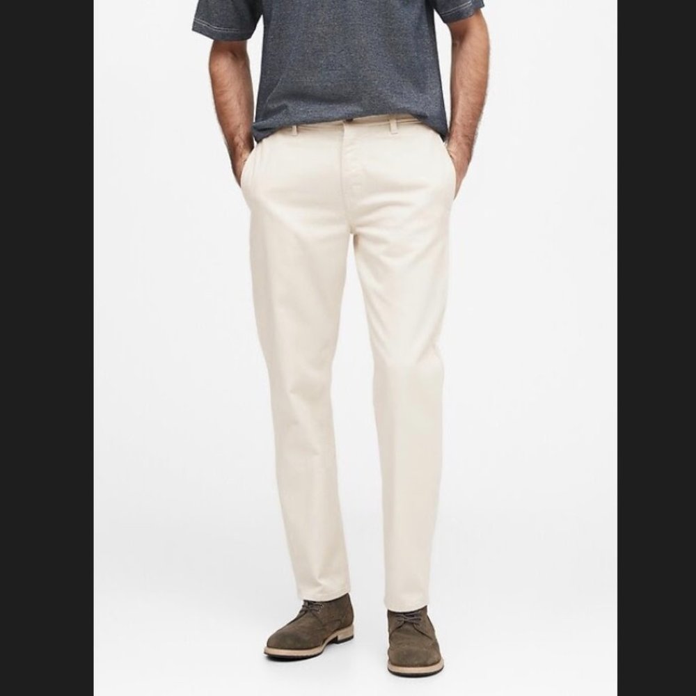 Banana Republic Heritage Straight Officer Pant   33W x 34L  Cream White